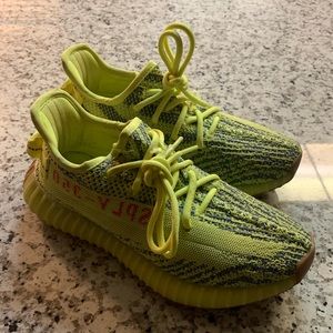 adidas Yeezy Boost 350 V2 Semi Frozen Yellow